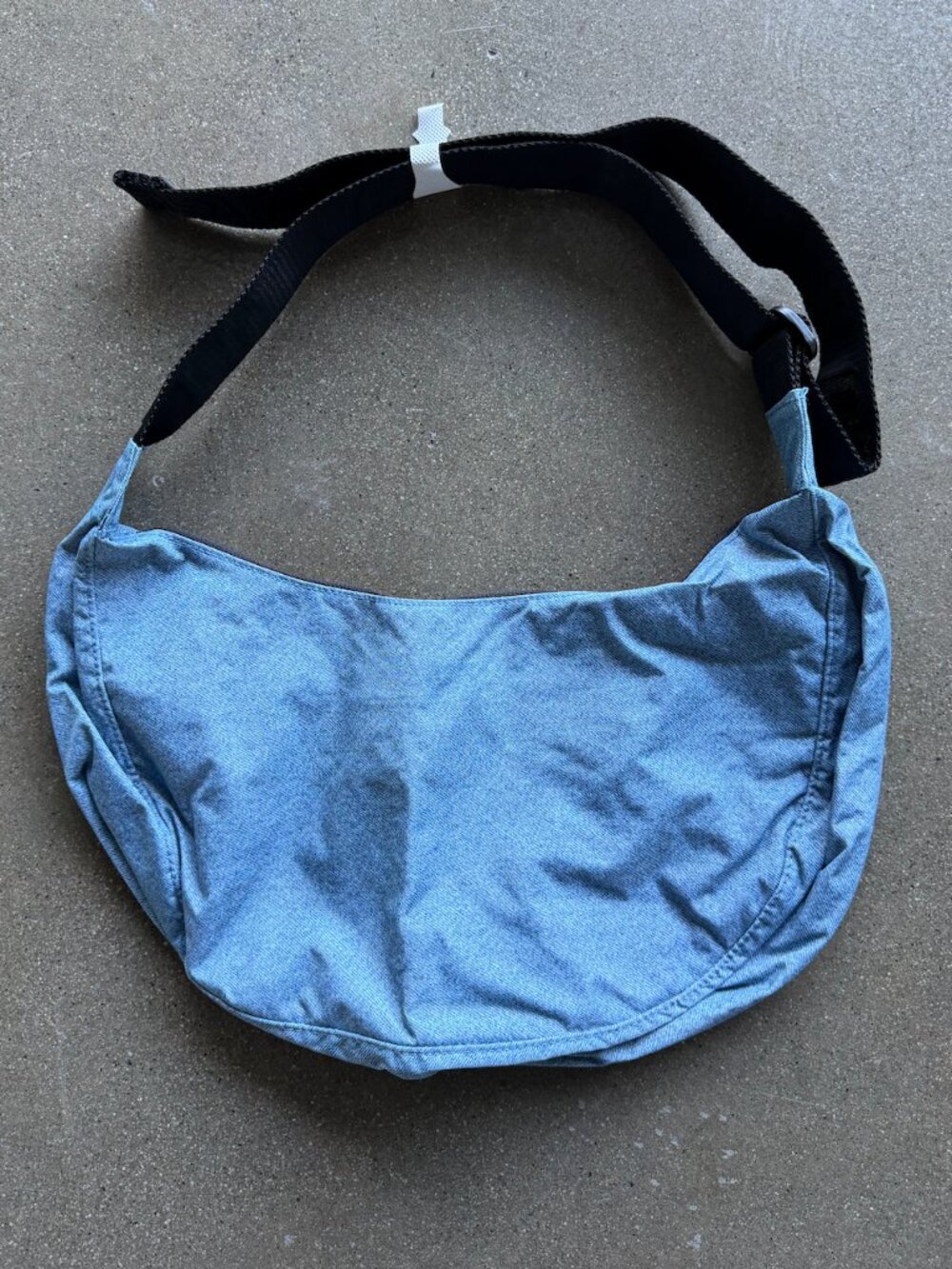 Brand new Medium Crescent Bag by Baggu in denim